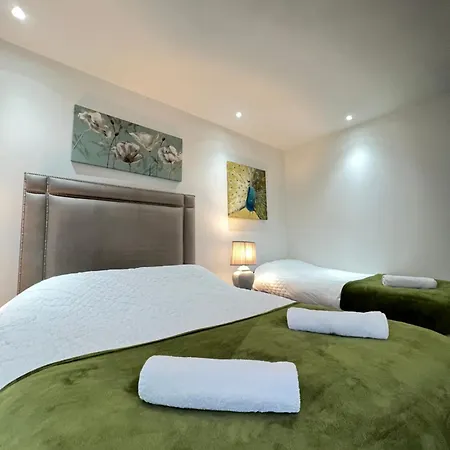 Fulham Suites
